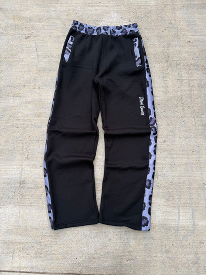 “Lonely leopard” sweats
