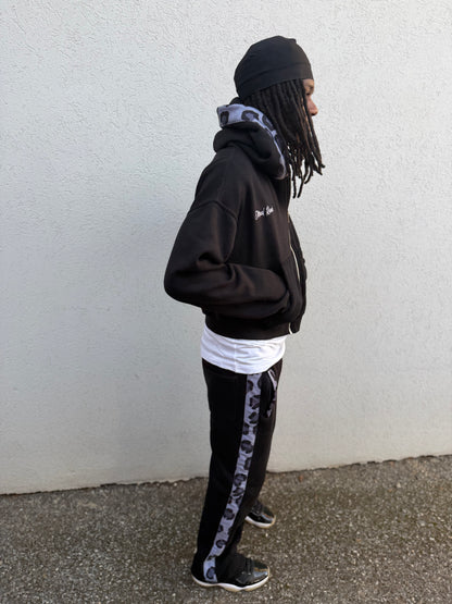 “Lonely leopard” sweatsuit
